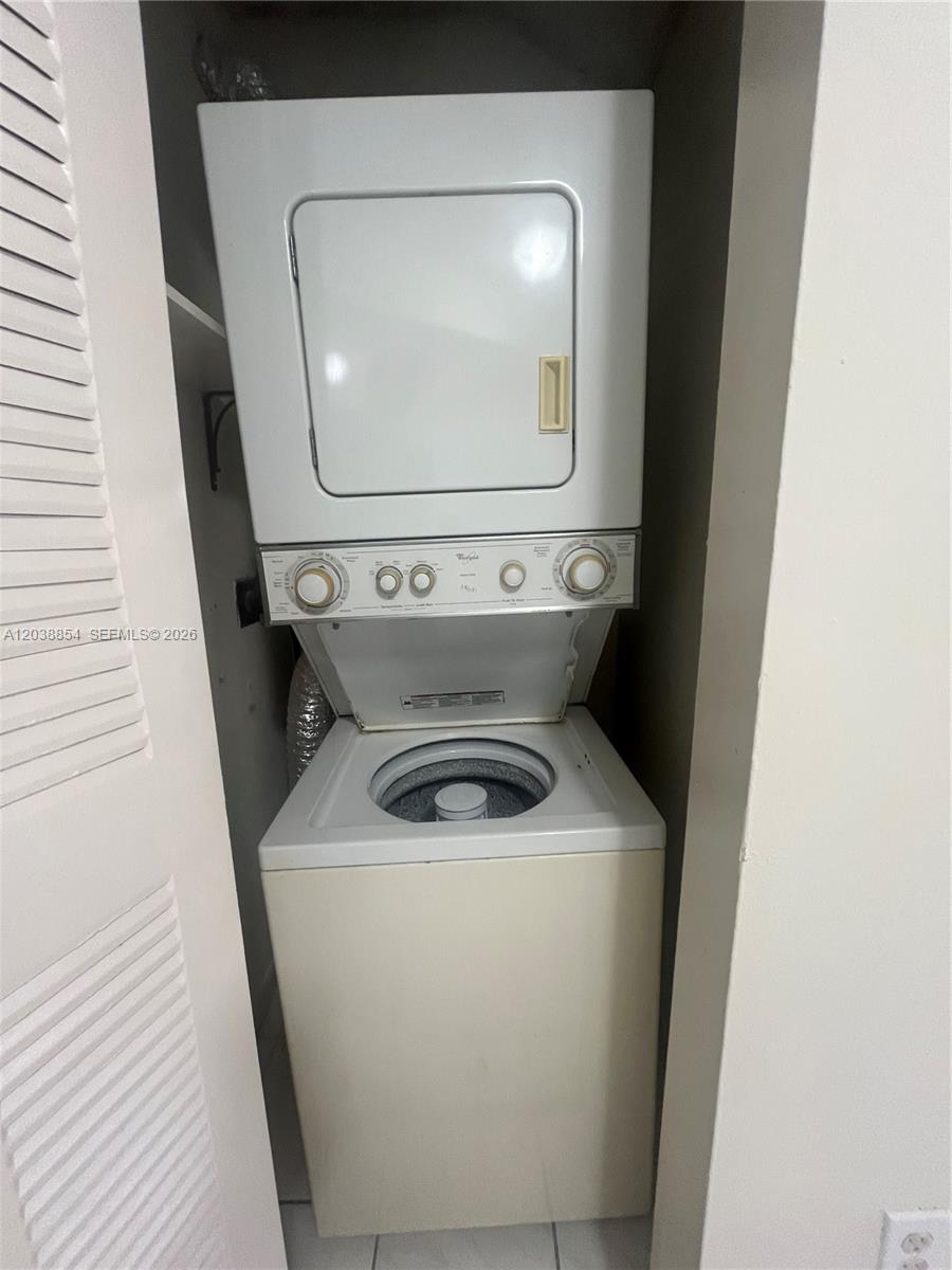 1419 Southwest 22nd Avenue Miami, FL 33145 - Photo 20 of 20 a utility room with dryer and washer