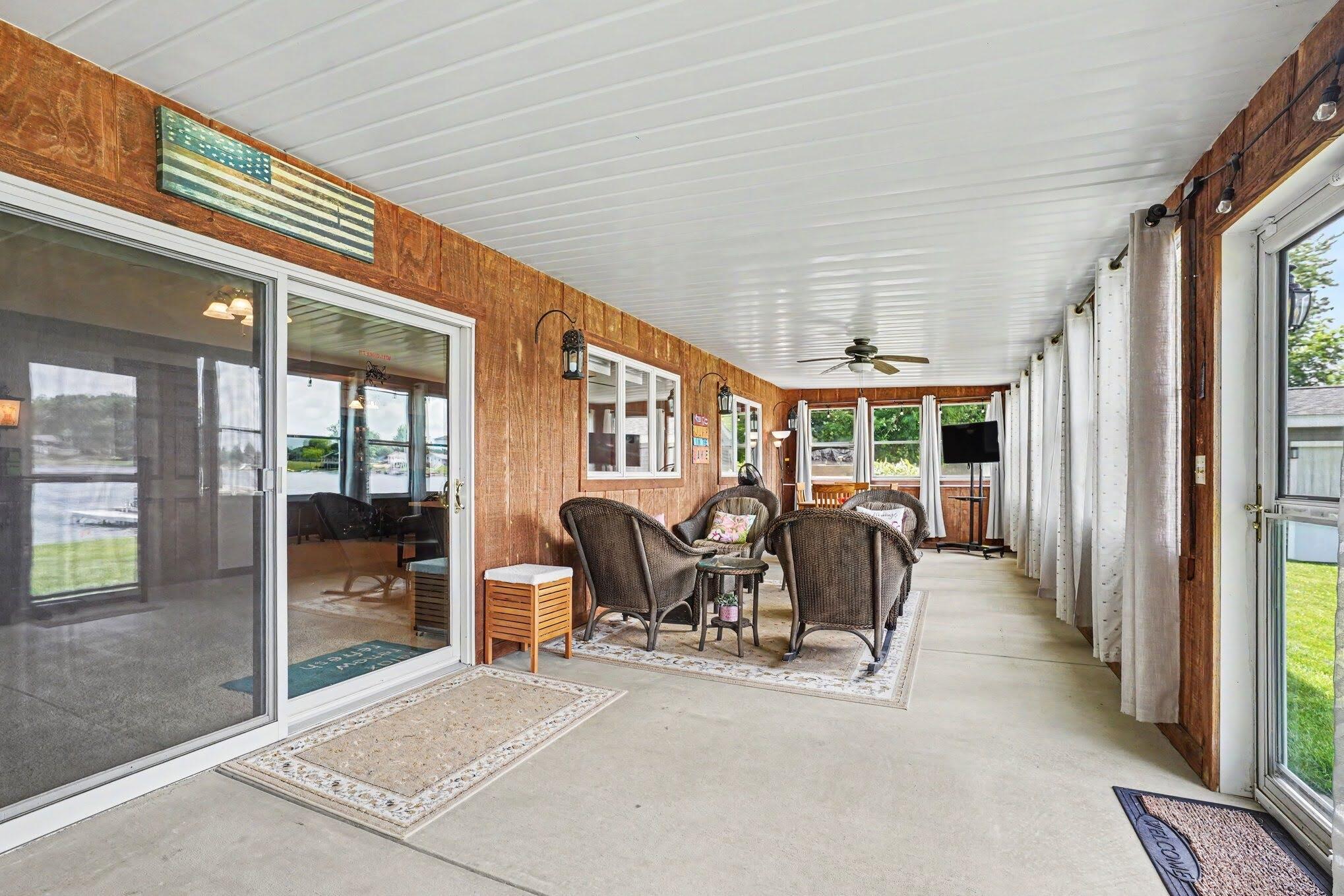 86640 60th Street Decatur, MI 49045 - Photo 16 of 60 Lower level porch area