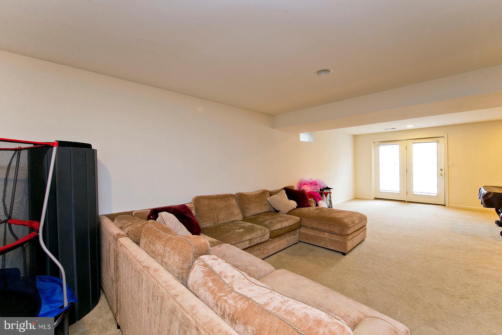 2732 Middle Road Winchester, VA 22601 - Photo 35 of 67 Gallery Image 35