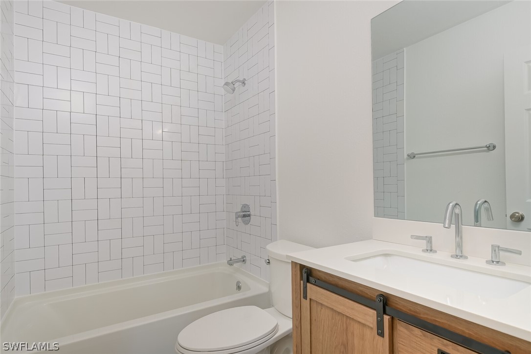 18210 Linden Road Fort Myers, FL 33967 - Photo 13 of 25 Gallery Image 13