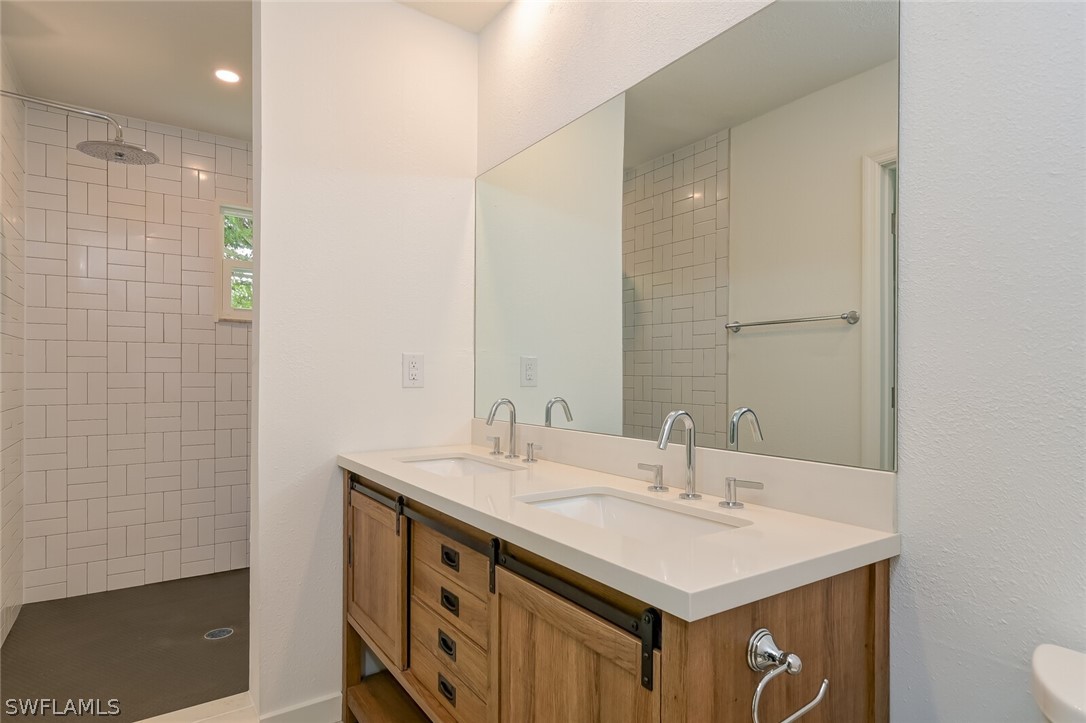 18210 Linden Road Fort Myers, FL 33967 - Photo 16 of 25 Gallery Image 16