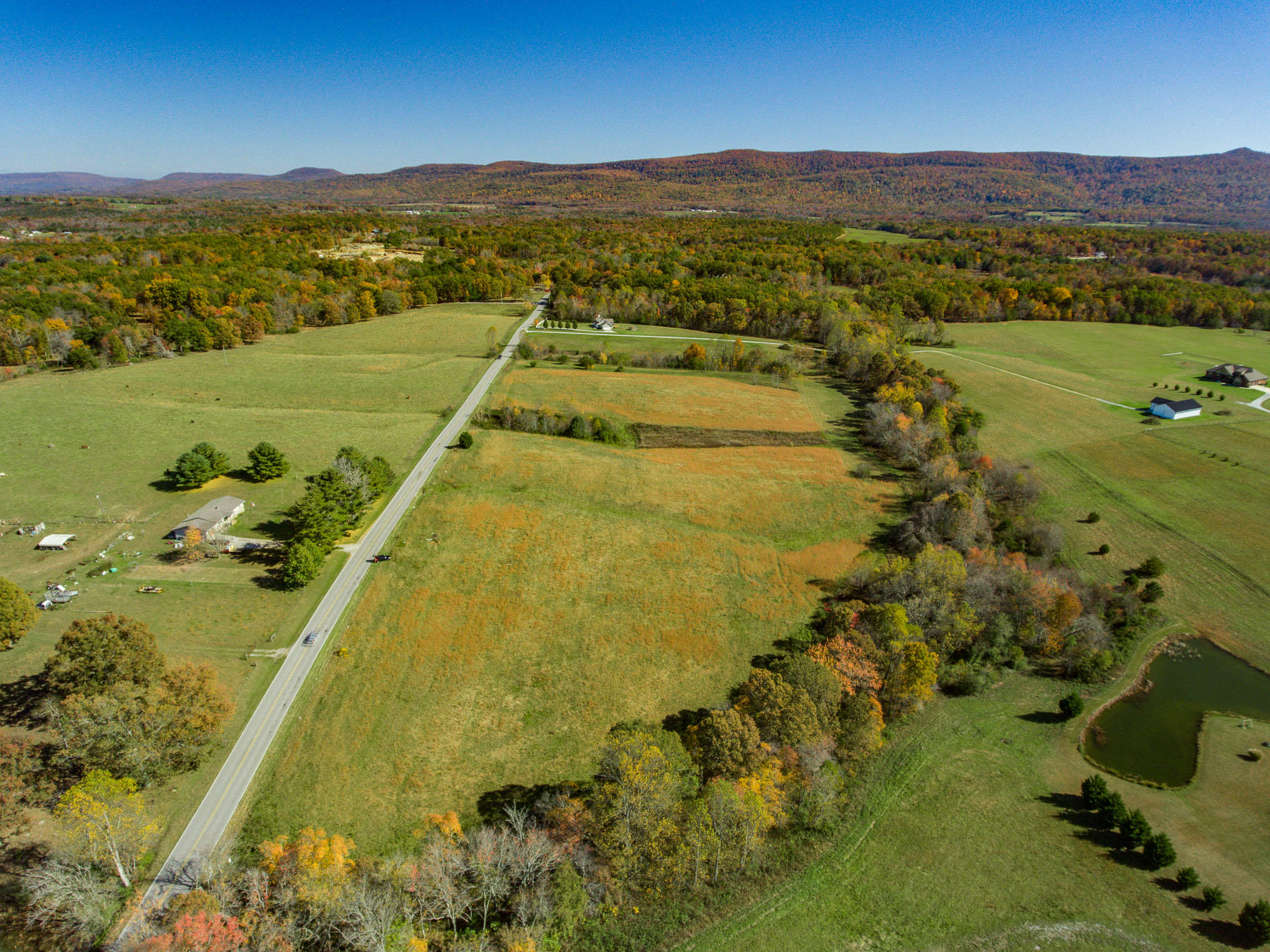 5.11-acres 5.11-acres Hillendale Road Crossville, TN 38572 - Photo 5 of 7 Aerials-4
