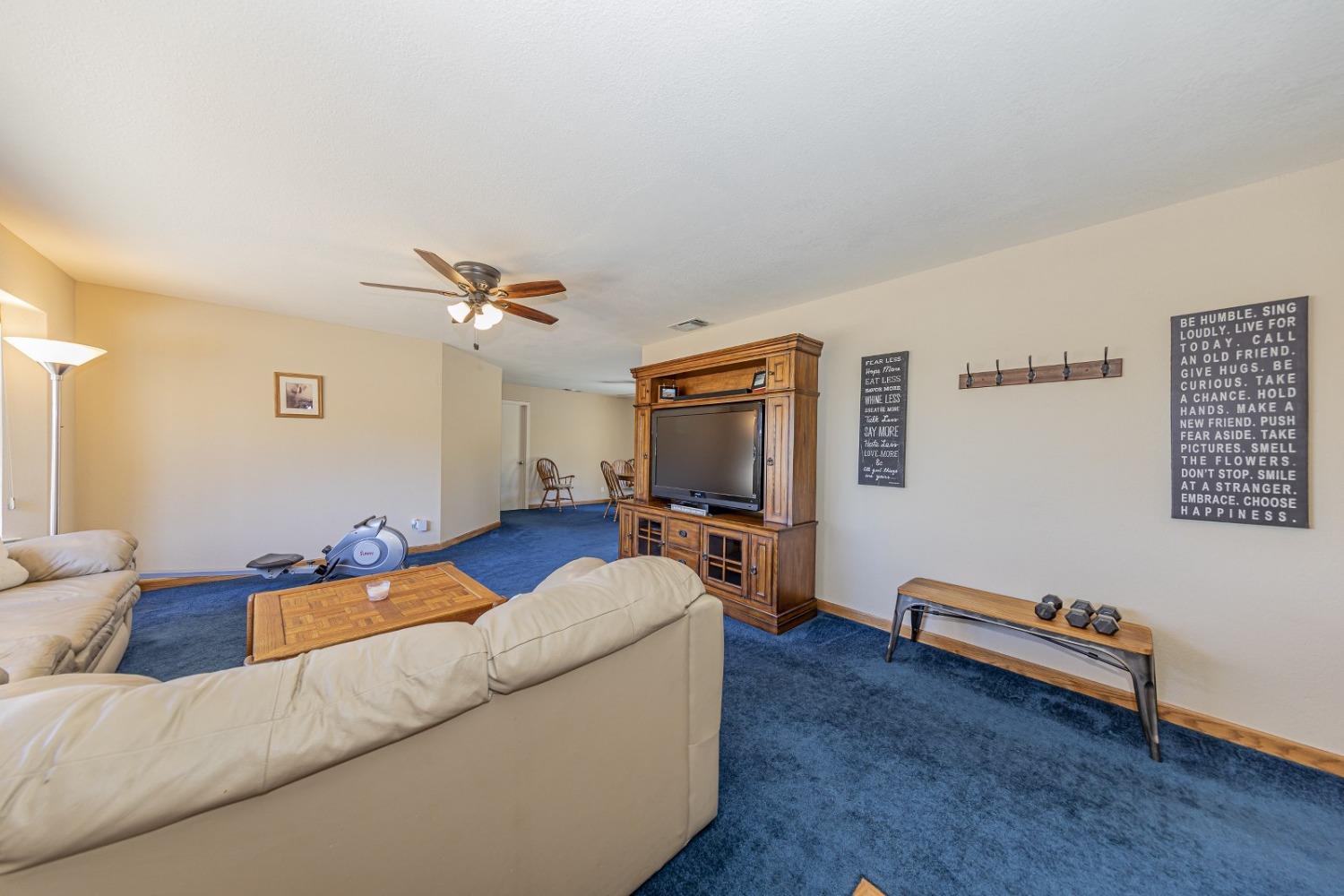 29165 Revis Road Coarsegold, CA 93614 - Photo 6 of 51 Gallery Image 6