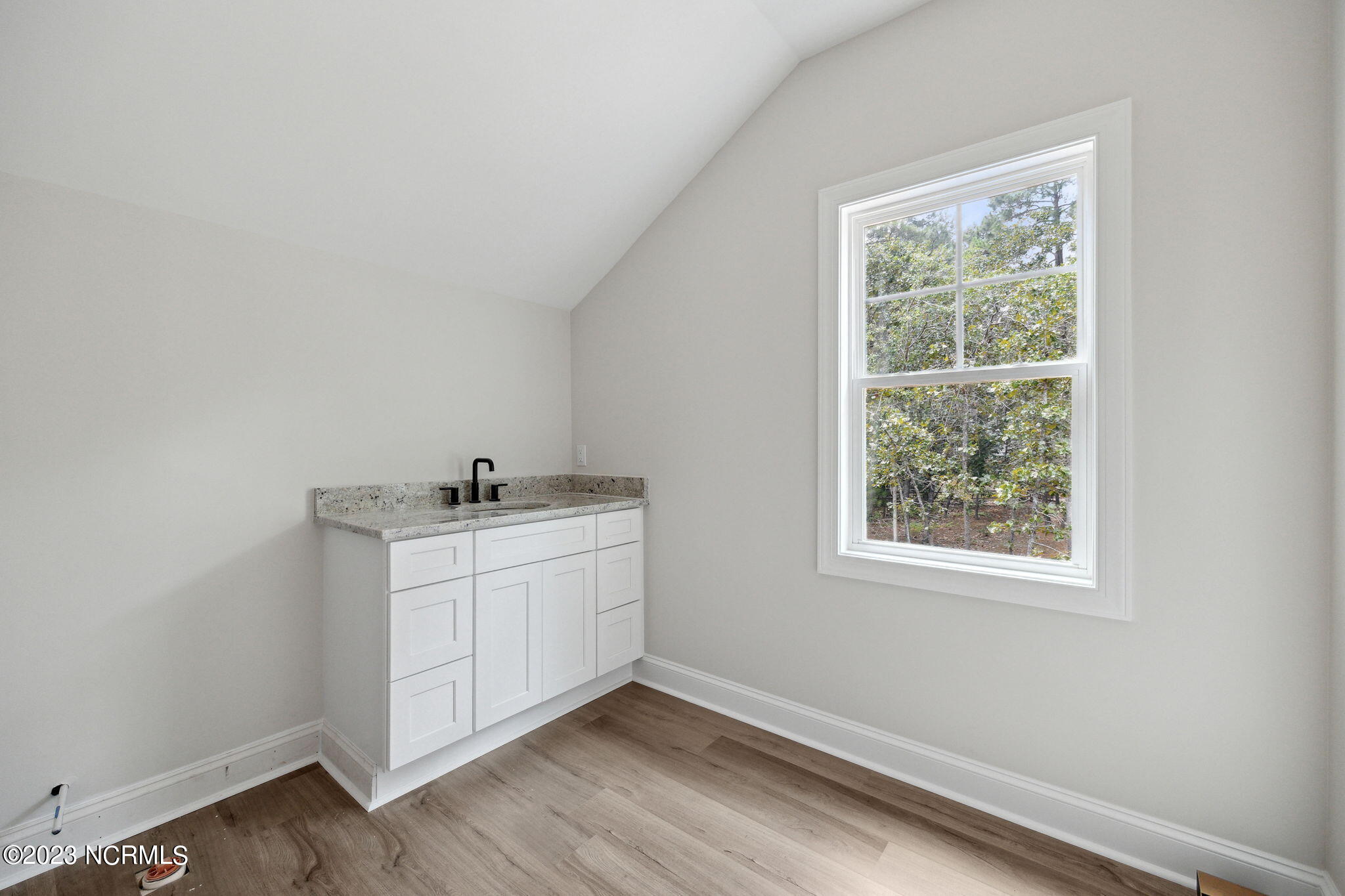 4 Vail Place Pinehurst, NC 28374 - Photo 20 of 39 20-web-or-mls-H22A5749