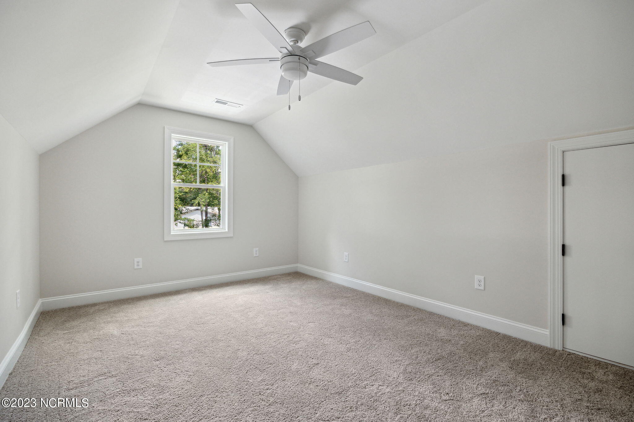 4 Vail Place Pinehurst, NC 28374 - Photo 21 of 39 21-web-or-mls-H22A5754