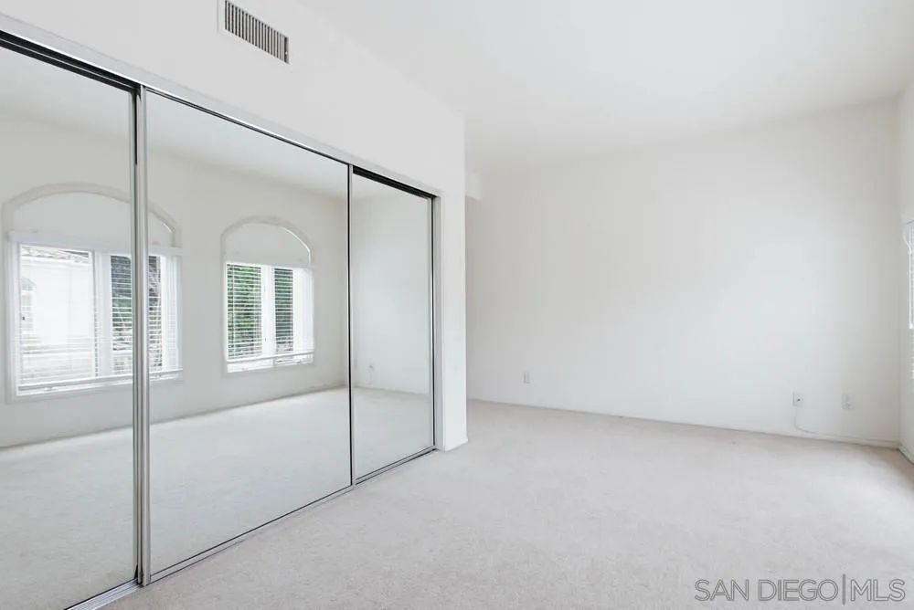 5226 Renaissance Avenue San Diego, CA 92122 - Photo 37 of 41