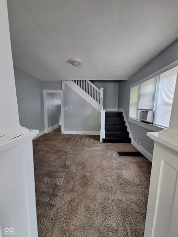 $1,695 | 319 West 40th Street, Indianapolis, IN 46208