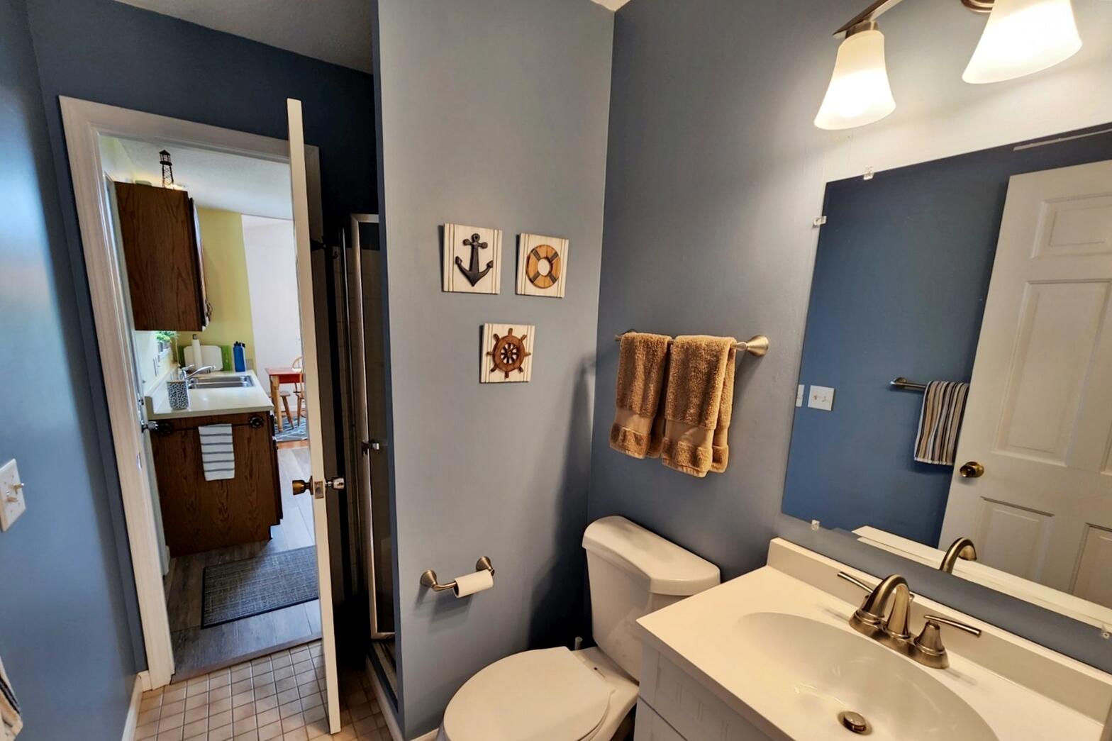 11430 North Lookout Ridge Canadian Lakes, MI 49346 - Photo 14 of 24 14 2nd Bathroom