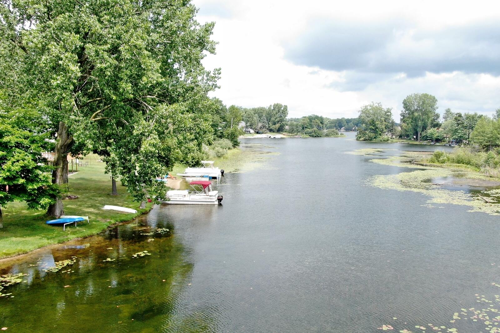 11430 North Lookout Ridge Canadian Lakes, MI 49346 - Photo 21 of 24 21 Views of Lake