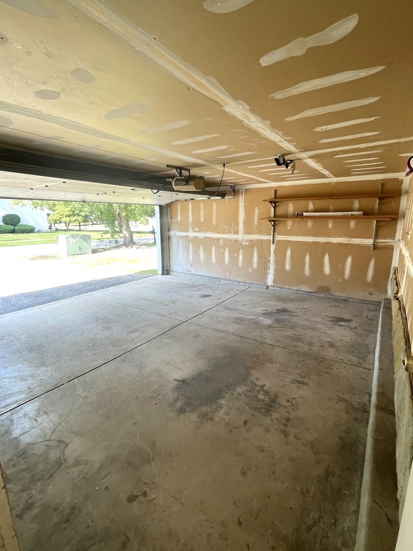 2722 Gateshead Drive Naperville, IL 60564 - Photo 15 of 16 a view of empty room with a window