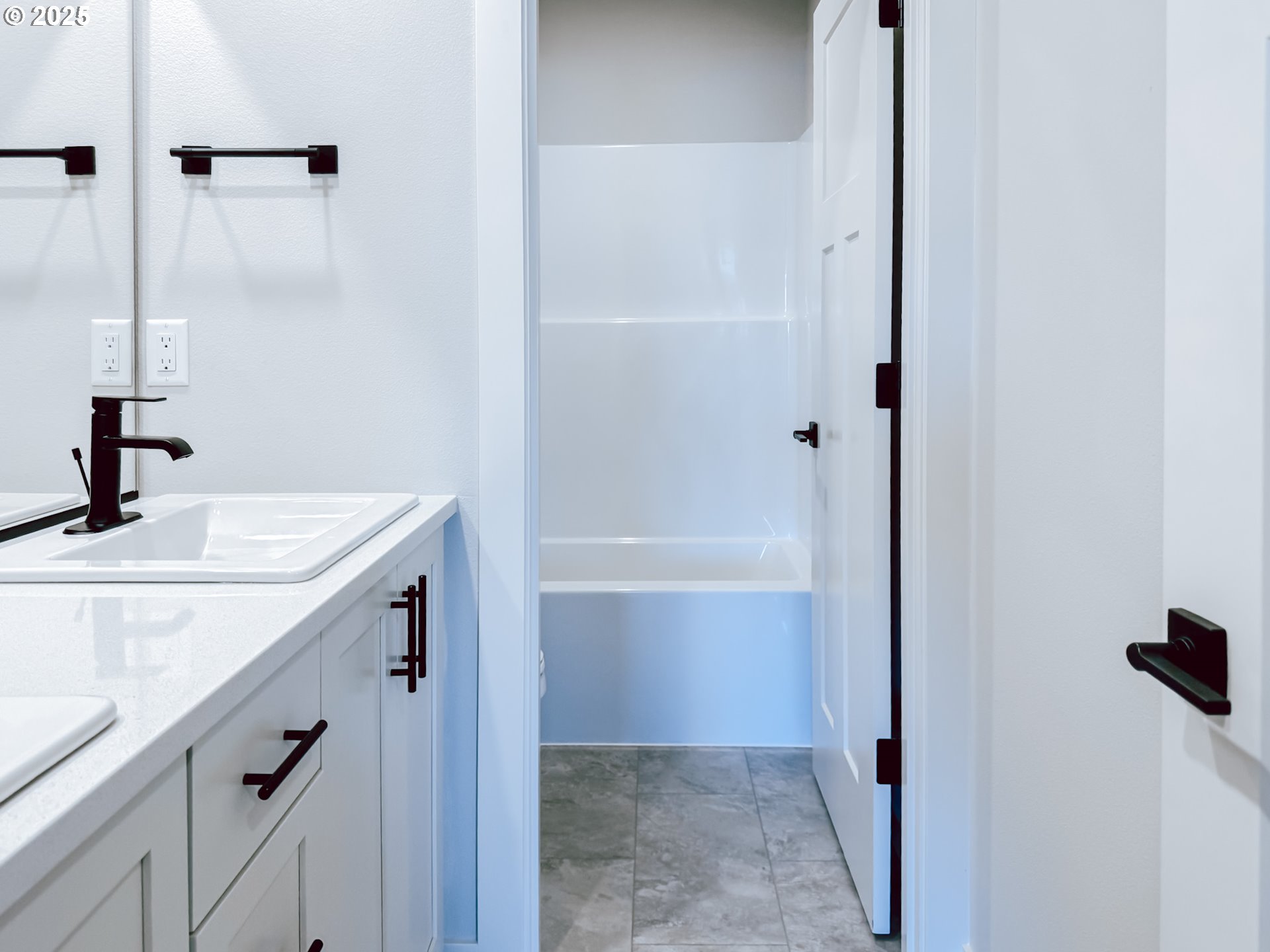 2508 South 4th Way Ridgefield, WA 98642 - Photo 16 of 36