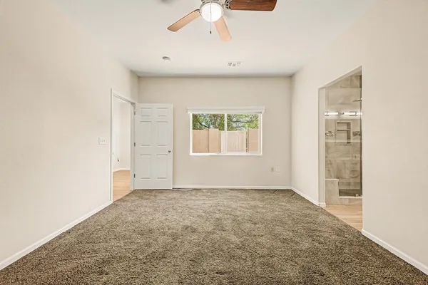 $2,500 | 3221 North 37th Street, Unit 10, Phoenix, AZ 85018