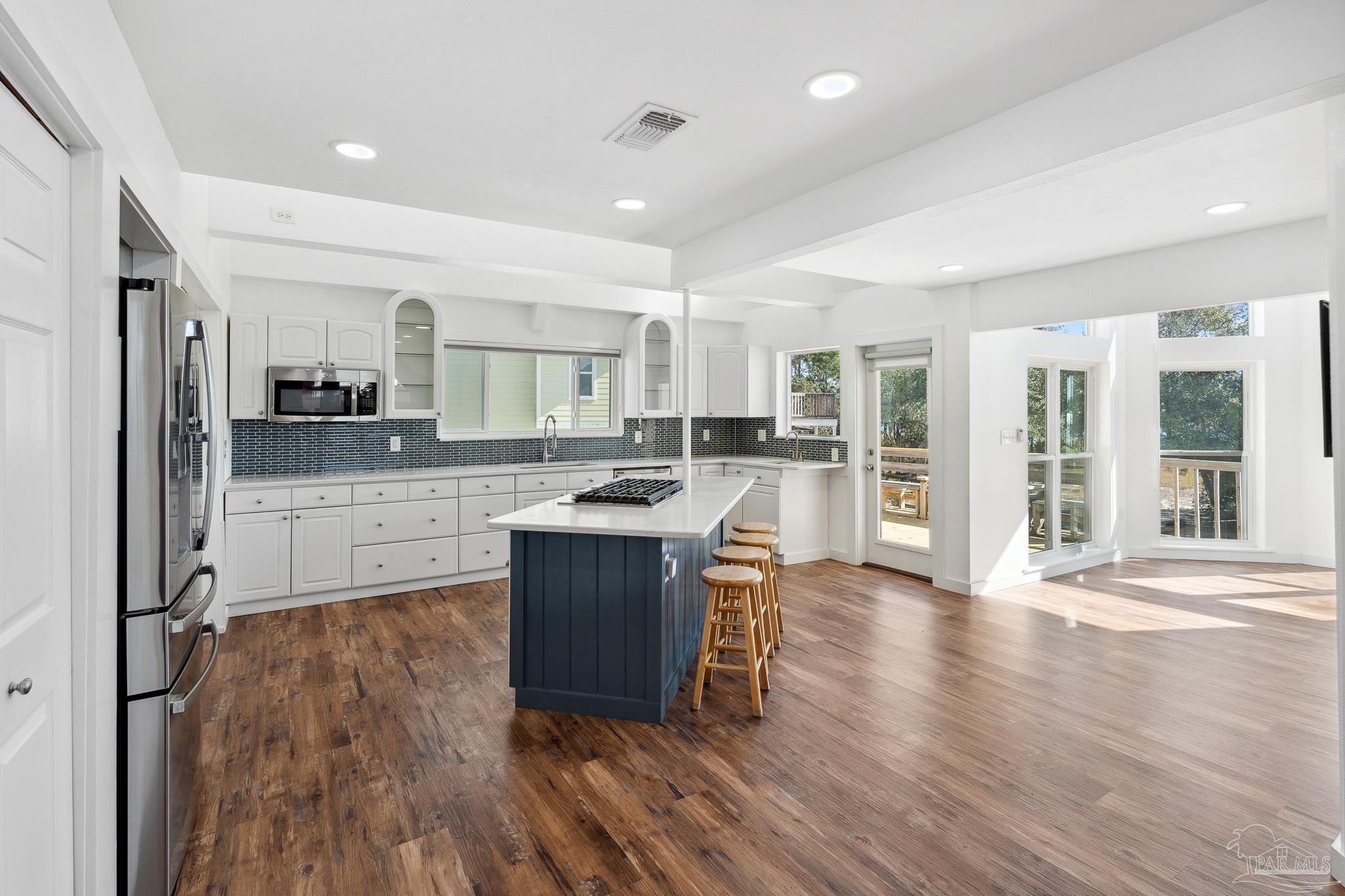 520 Parish Boulevard Mary Esther, FL 32569 - Photo 13 of 54