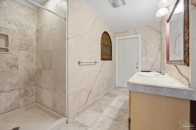 $1,295,000 | 520 Parish Boulevard, Mary Esther, FL 32569