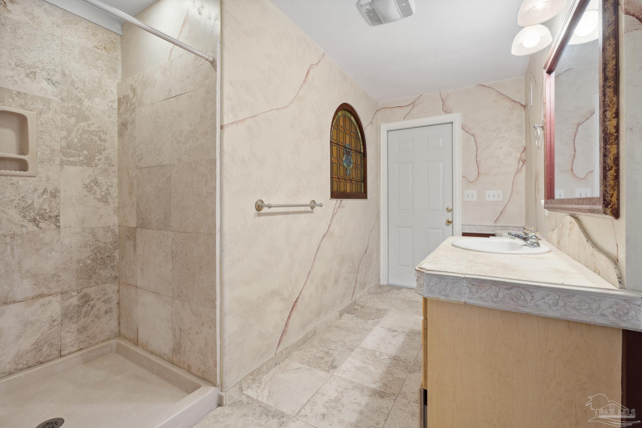 520 Parish Boulevard Mary Esther, FL 32569 - Photo 39 of 54