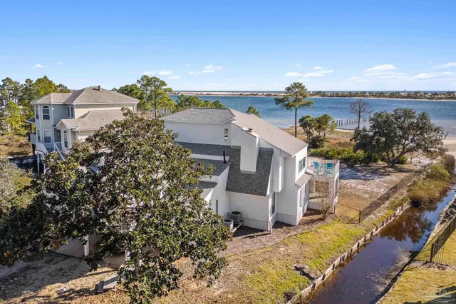 $1,295,000 | 520 Parish Boulevard, Mary Esther, FL 32569