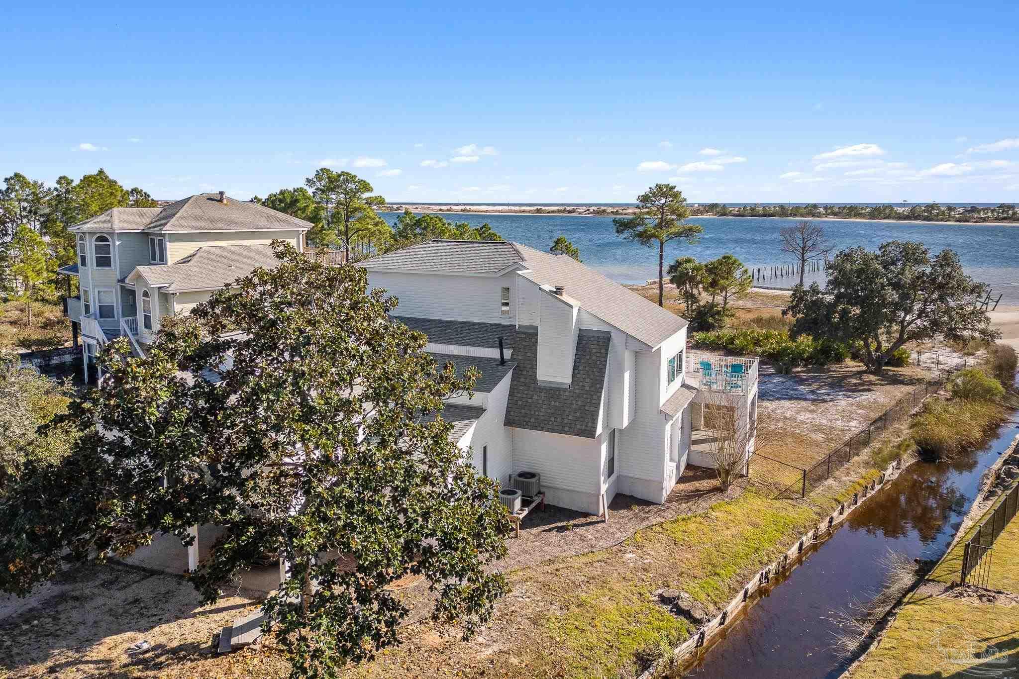 520 Parish Boulevard Mary Esther, FL 32569 - Photo 10 of 54