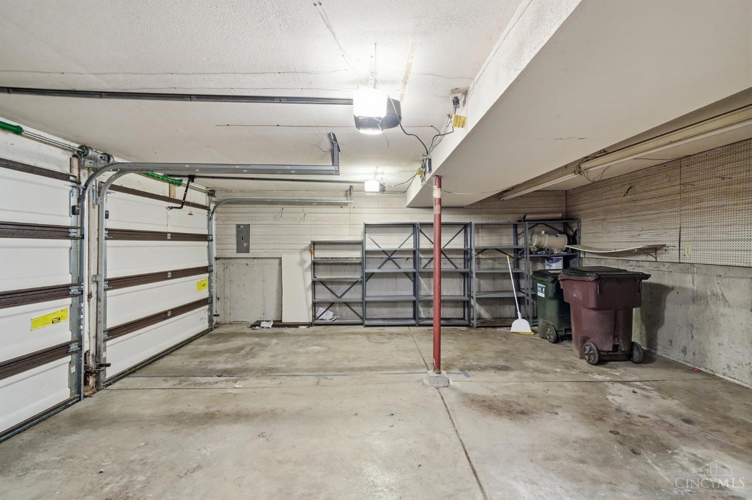3507 West Galbraith Road Cincinnati, OH 45239 - Photo 37 of 54