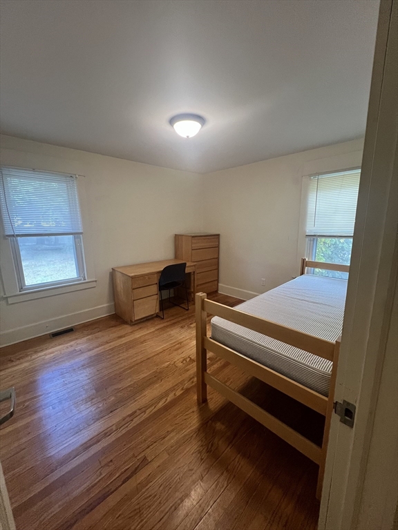 183 Middlesex Street Springfield, MA 01109 - Photo 18 of 41 Gallery Image 18