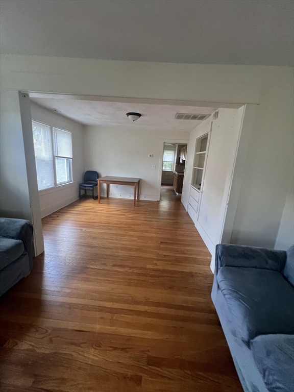 183 Middlesex Street Springfield, MA 01109 - Photo 26 of 41 Gallery Image 26