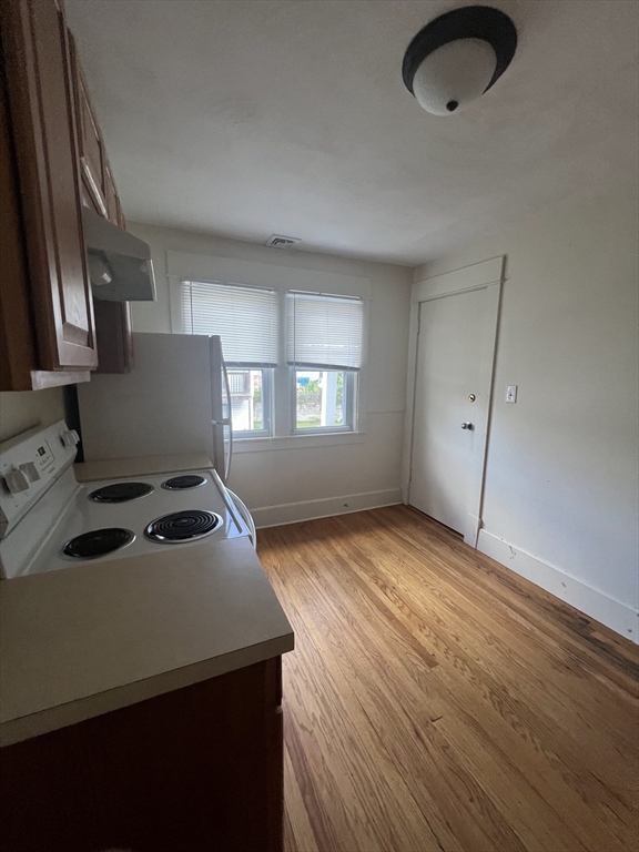 183 Middlesex Street Springfield, MA 01109 - Photo 30 of 41 Gallery Image 30