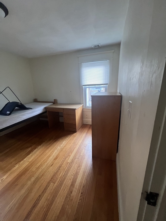 183 Middlesex Street Springfield, MA 01109 - Photo 32 of 41 Gallery Image 32