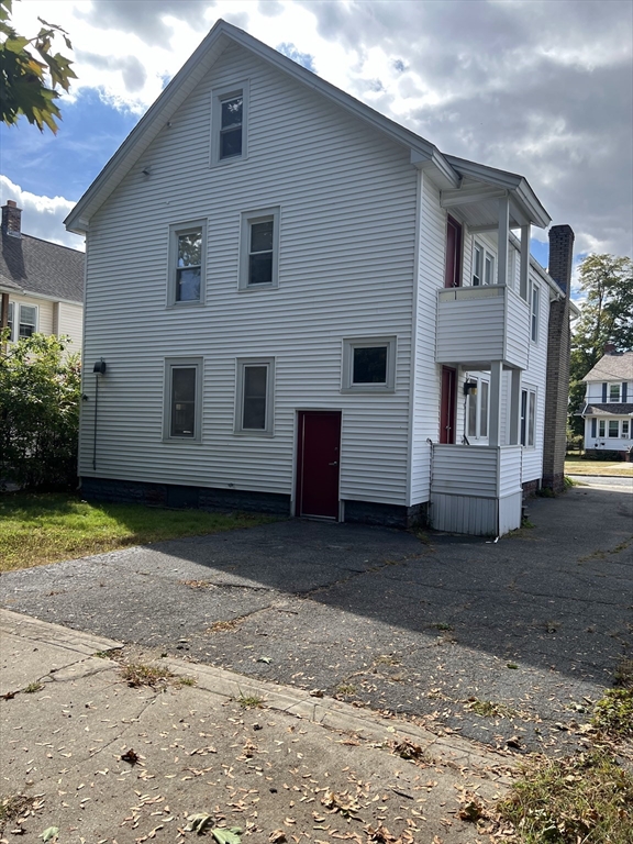 183 Middlesex Street Springfield, MA 01109 - Photo 4 of 41 Gallery Image 4