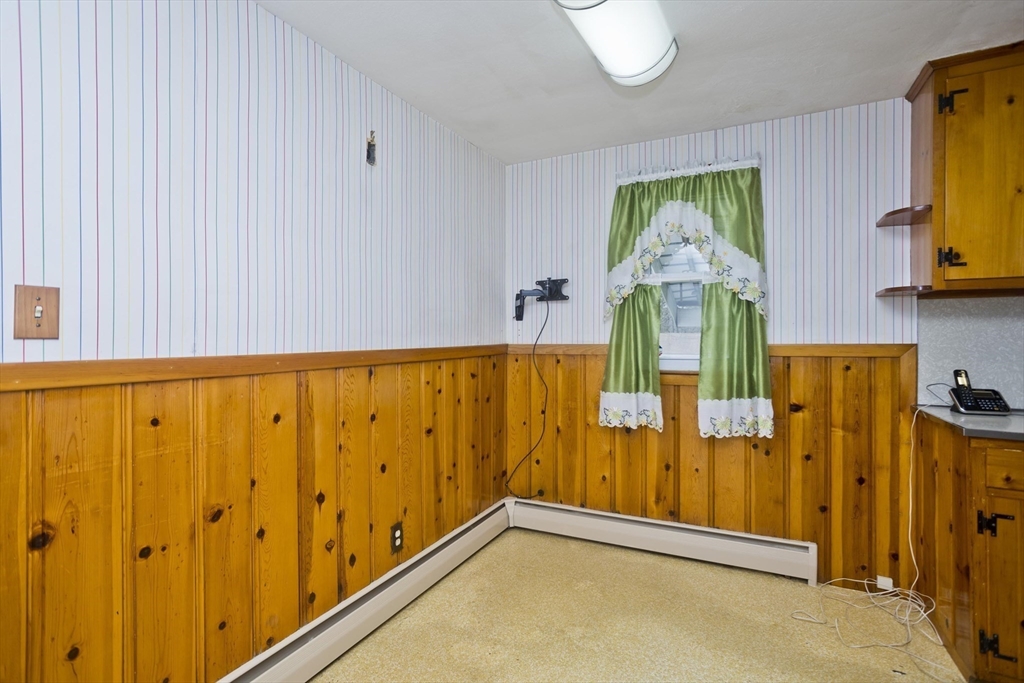 14 Tumbleweed Road Springfield, MA 01109 - Photo 15 of 28