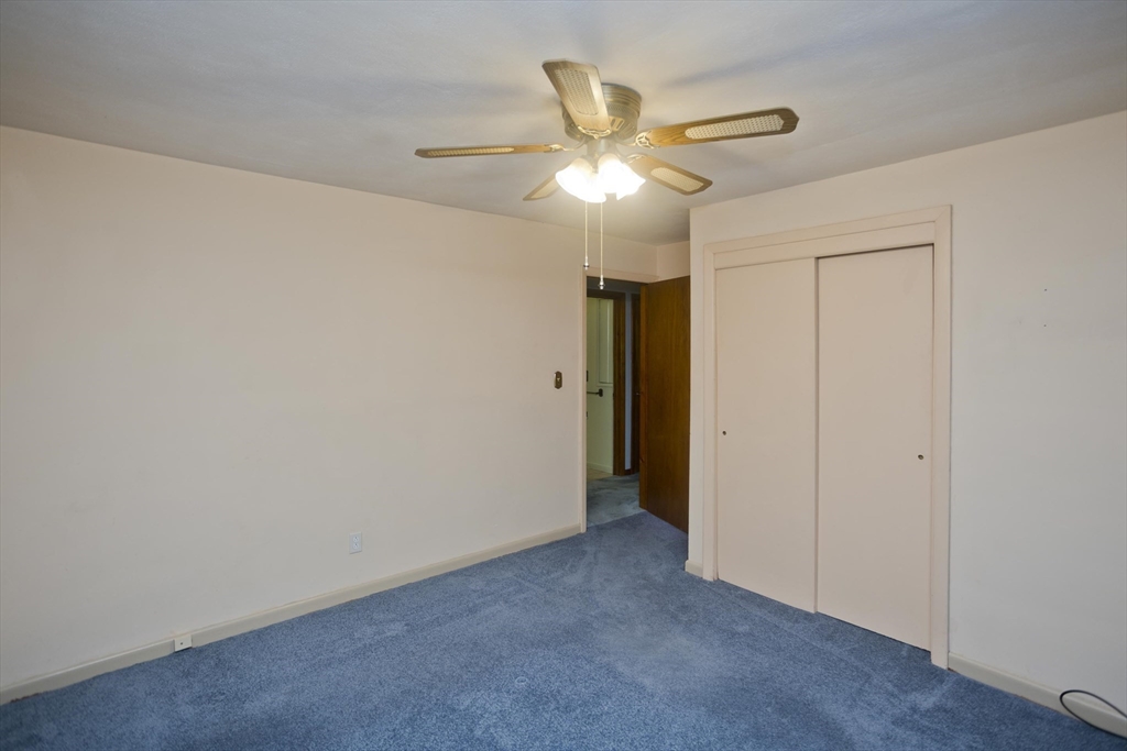14 Tumbleweed Road Springfield, MA 01109 - Photo 20 of 28 a view of an empty room