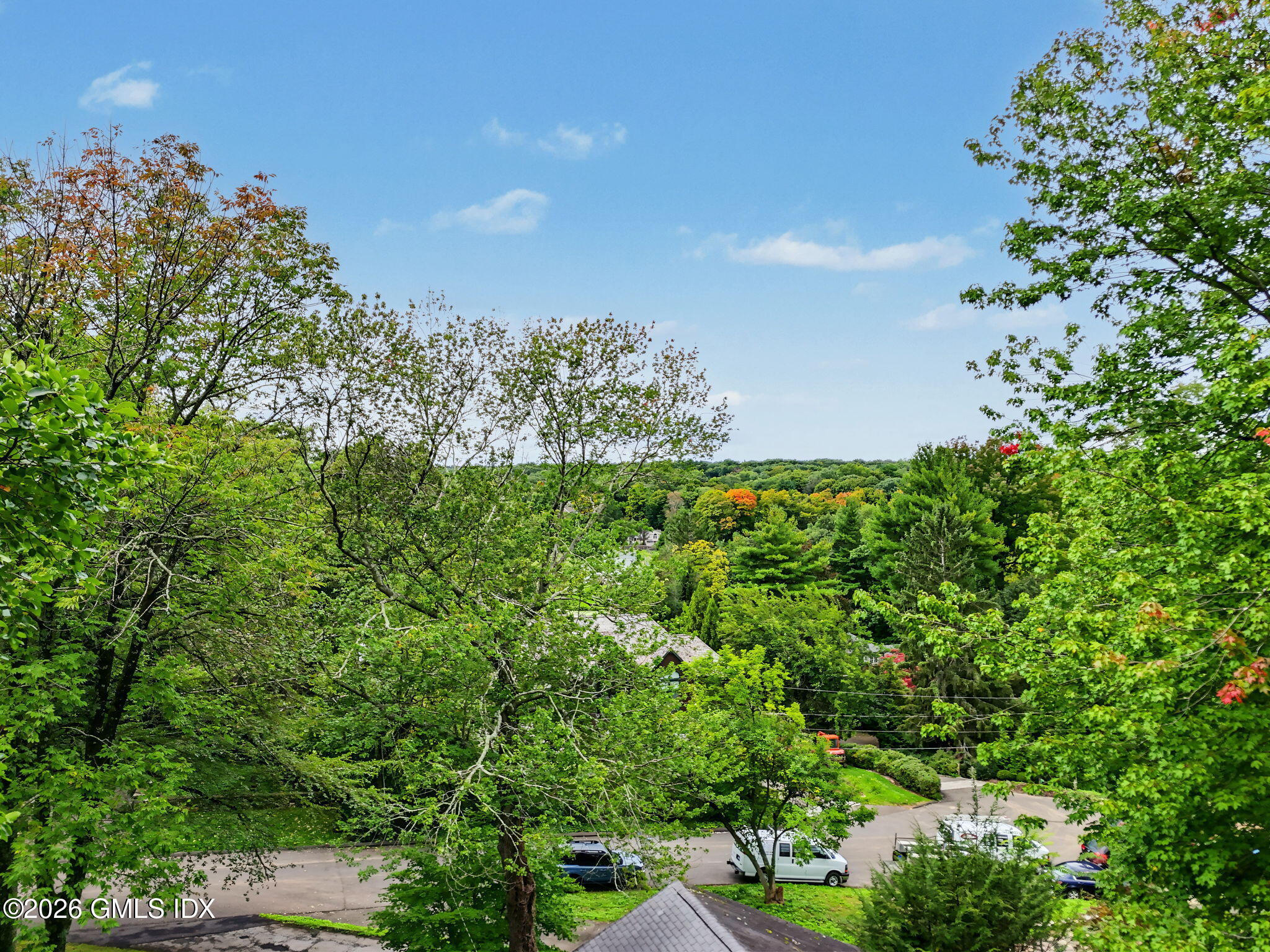 15 Lakeview Drive Riverside, CT 06878 - Photo 4 of 16 12-web-or-mls-15-lakeview-dr