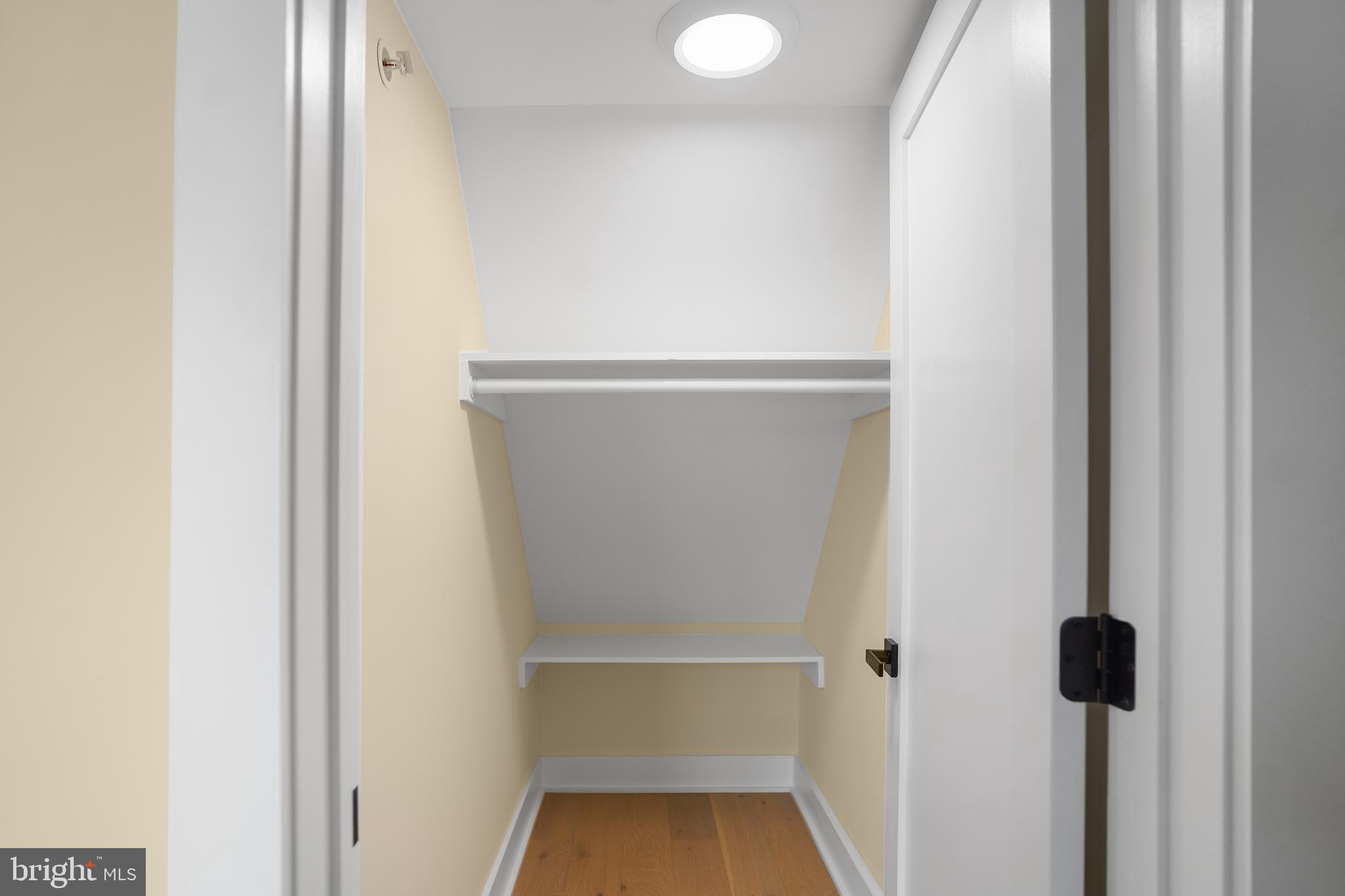 329 16th Street Southeast Washington, DC 20003 - Photo 27 of 39