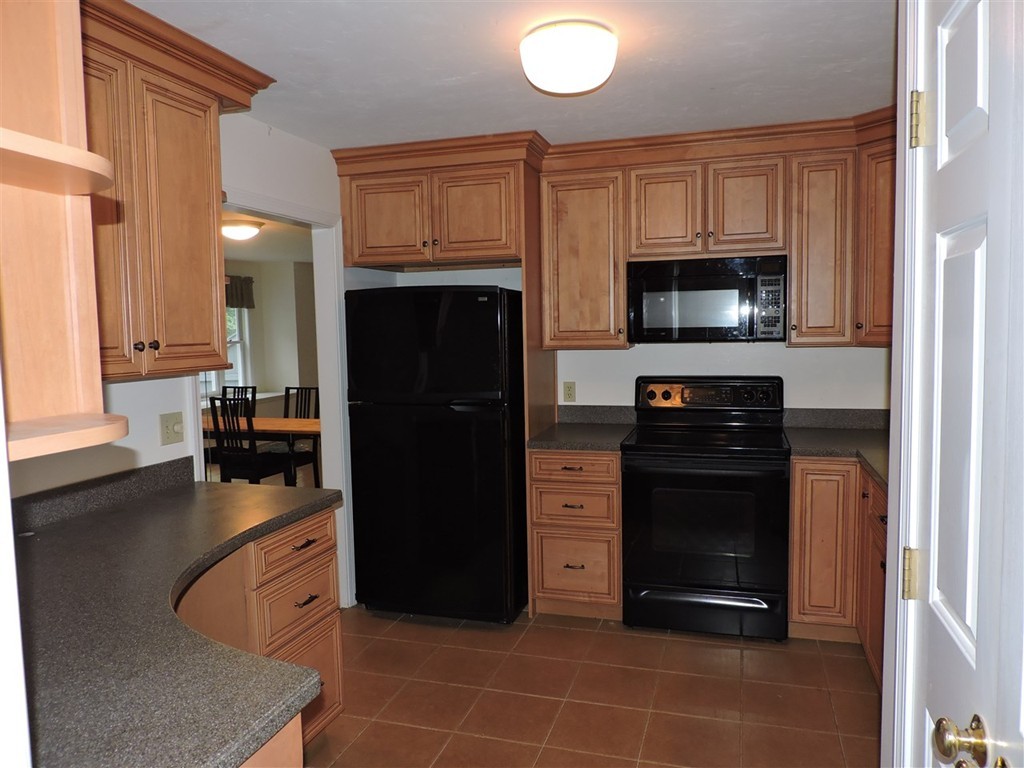 405 Treasure Island Road, Unit 405 Webster, MA 01570 - Photo 11 of 30 Gallery Image 11