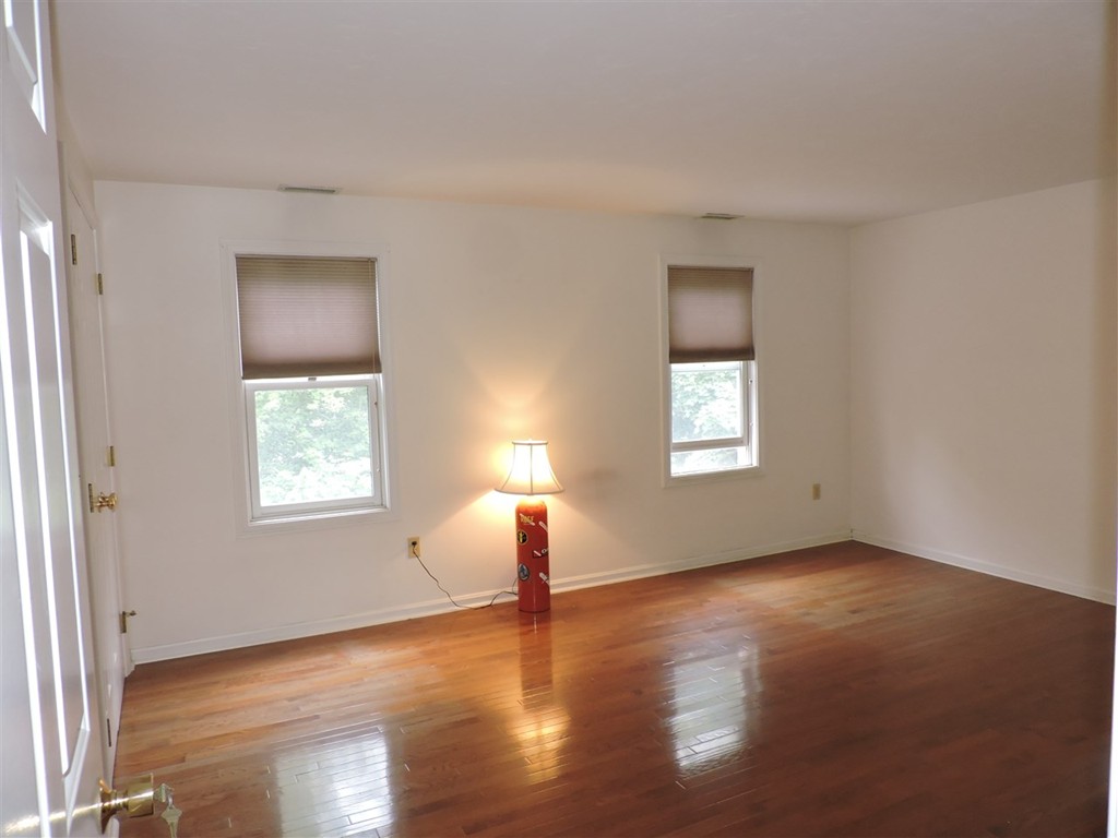 405 Treasure Island Road, Unit 405 Webster, MA 01570 - Photo 25 of 30 Gallery Image 25