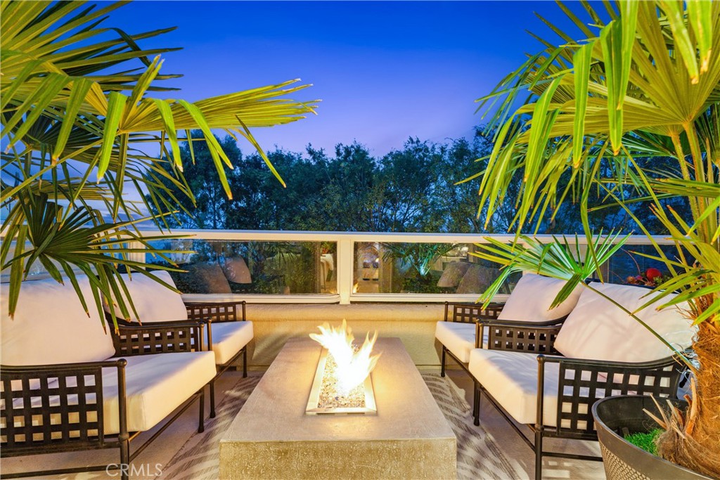 14 Toulon Laguna Niguel, CA 92677 - Photo 3 of 46