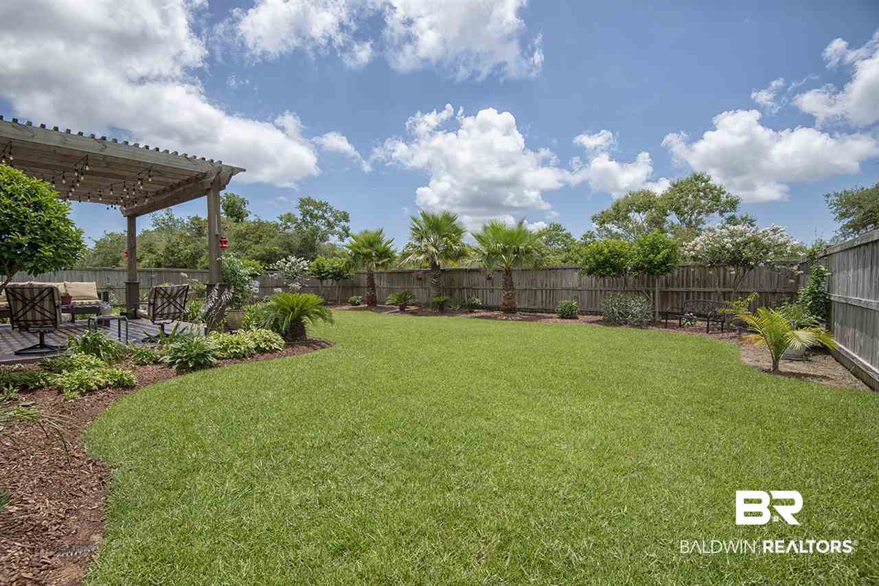 7023 Rocky Rd Loop Gulf Shores, AL 36542 - Photo 8 of 34 Perfect Backyard