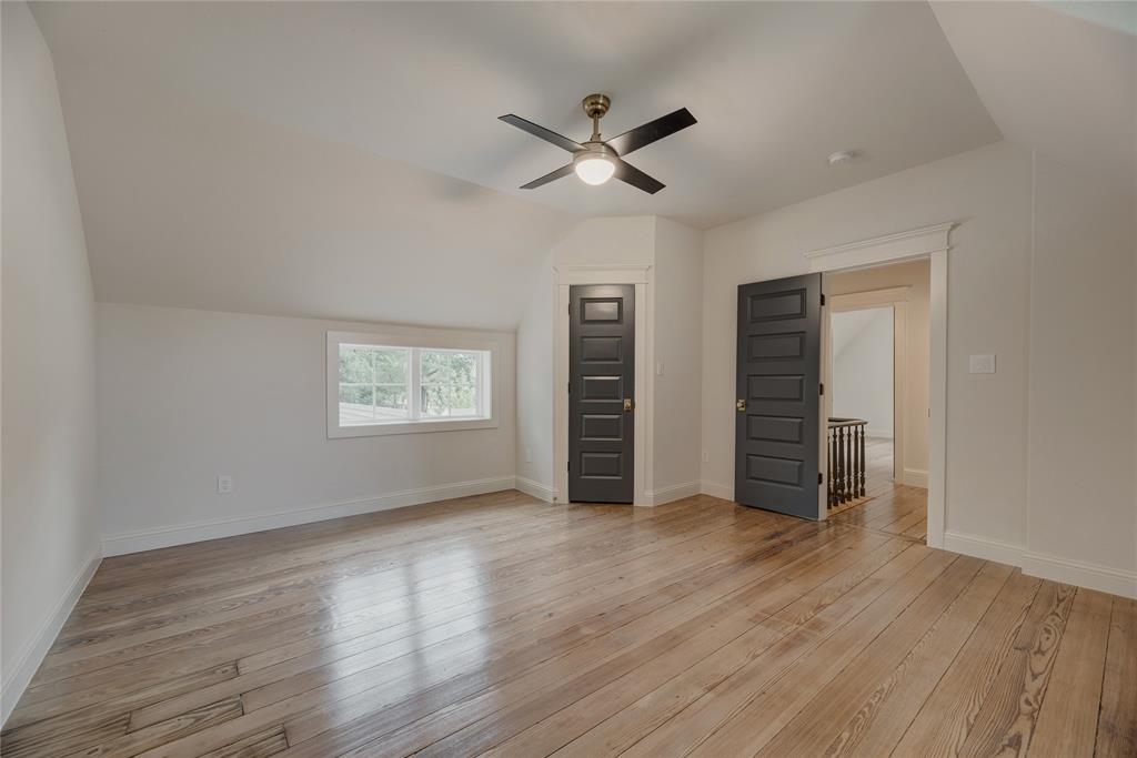 300 East Division Street Pilot Point, TX 76258 - Photo 35 of 40