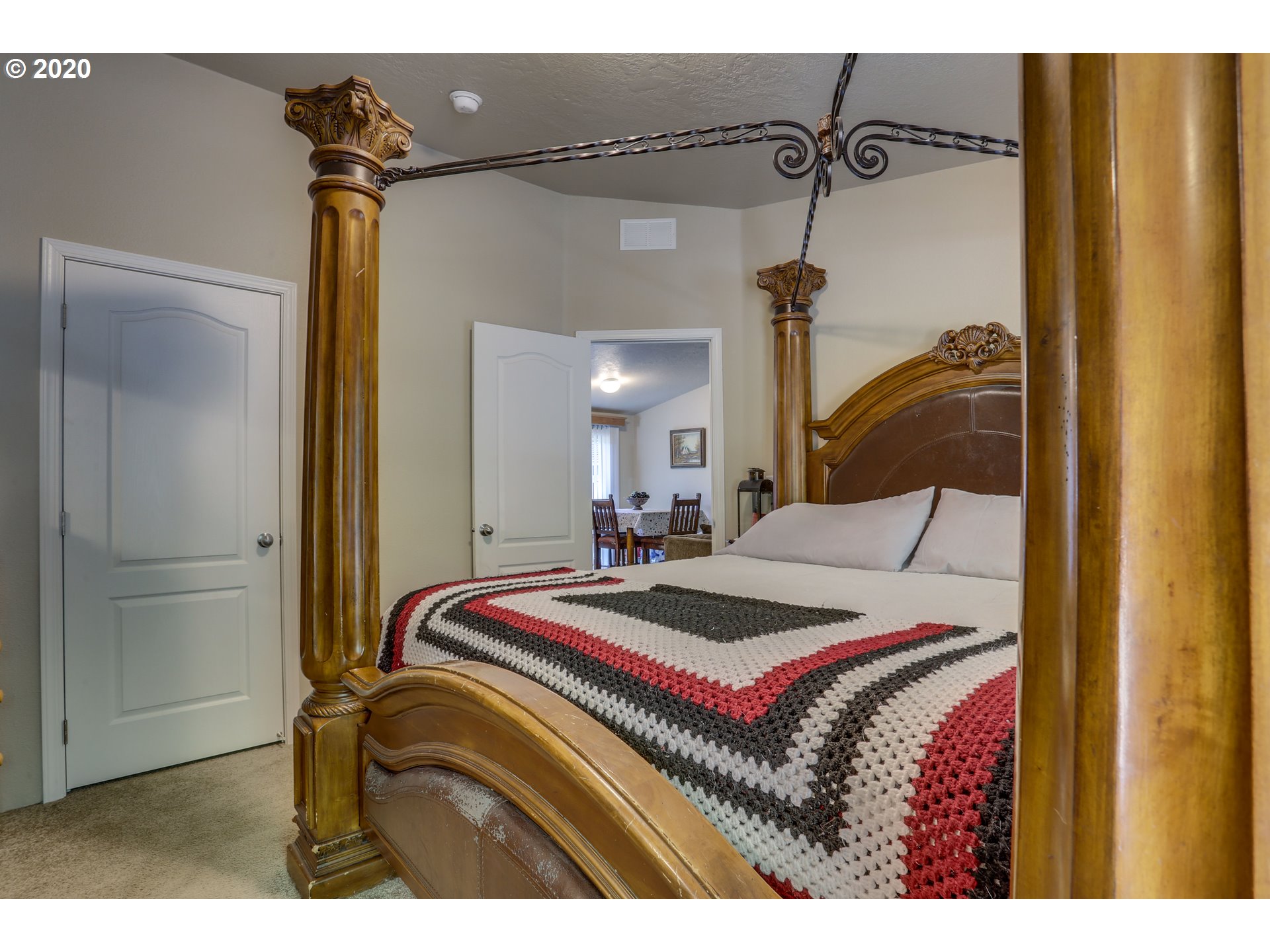 73390 Highway 26 Rhododendron, OR 97049 - Photo 11 of 32
