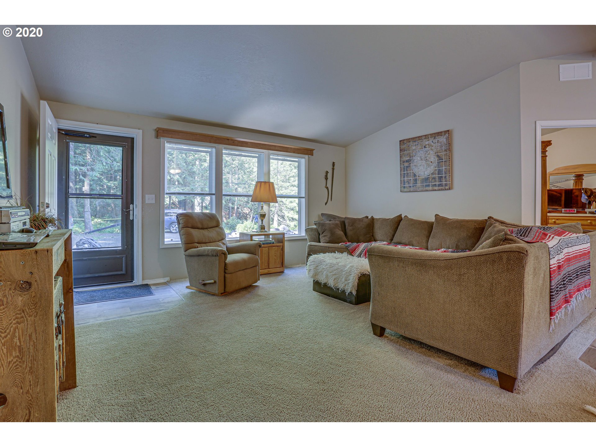 73390 Highway 26 Rhododendron, OR 97049 - Photo 3 of 32