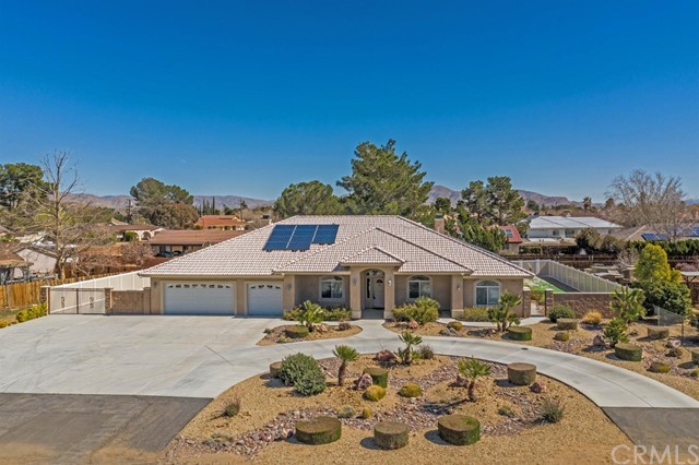 14063 Cronese Road Apple Valley, CA 92307 - Photo 1 of 1