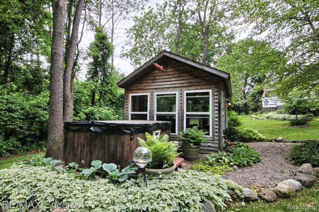 8950 Perry Lake Road Clarkston, MI 48348 - Photo 62 of 70 Cabana_Exterior.jpg