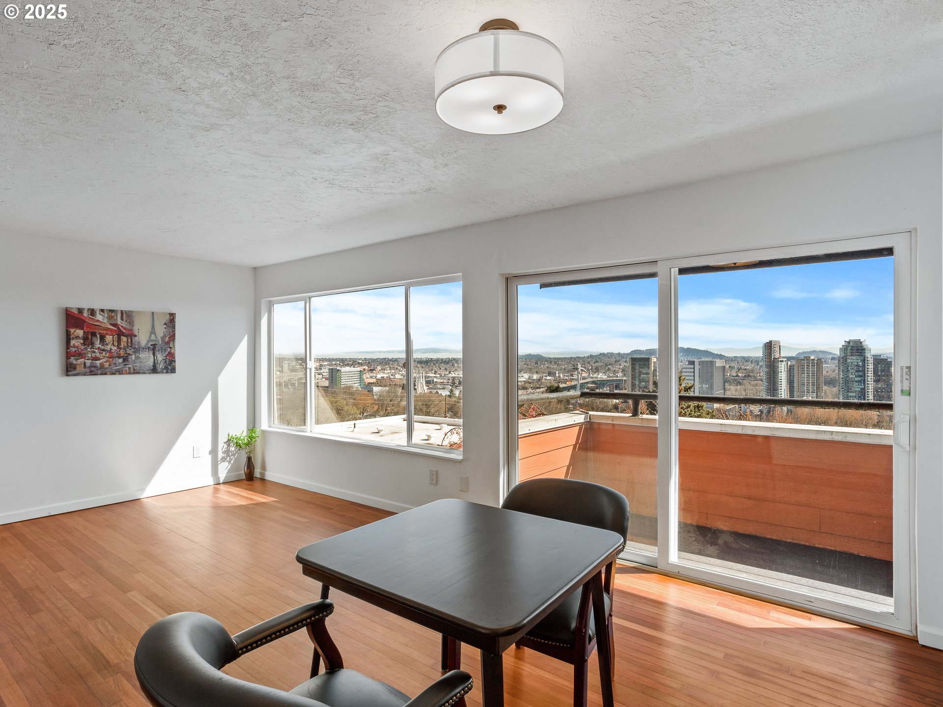 3701 Southwest Condor Avenue, Unit L1 Portland, OR 97239 - Photo 21 of 33 Gallery Image 21