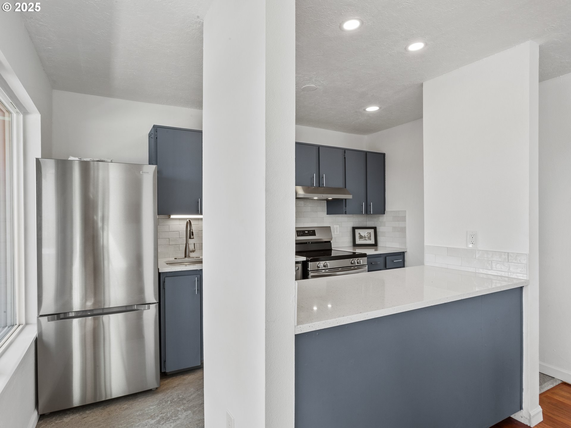3701 Southwest Condor Avenue, Unit L1 Portland, OR 97239 - Photo 23 of 33 Gallery Image 23