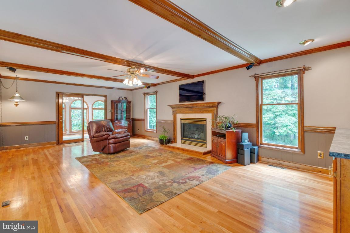 13613 Bethel Road Manassas, VA 20112 - Photo 29 of 66 Love this Great room w/gorgeous wood beams&floors