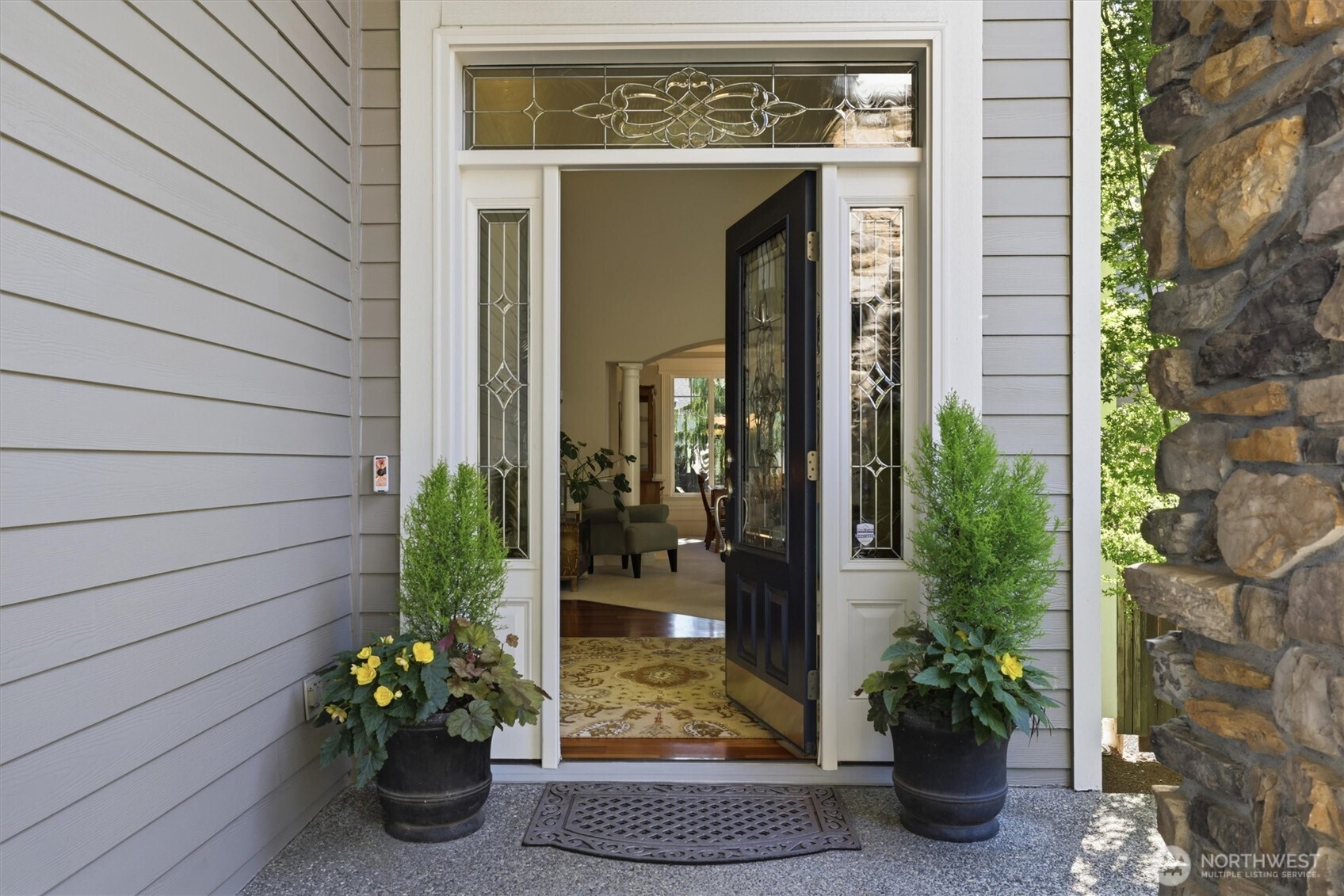 4006 214th Street Southeast Bothell, WA 98021 - Photo 2 of 39 Gallery Image 2