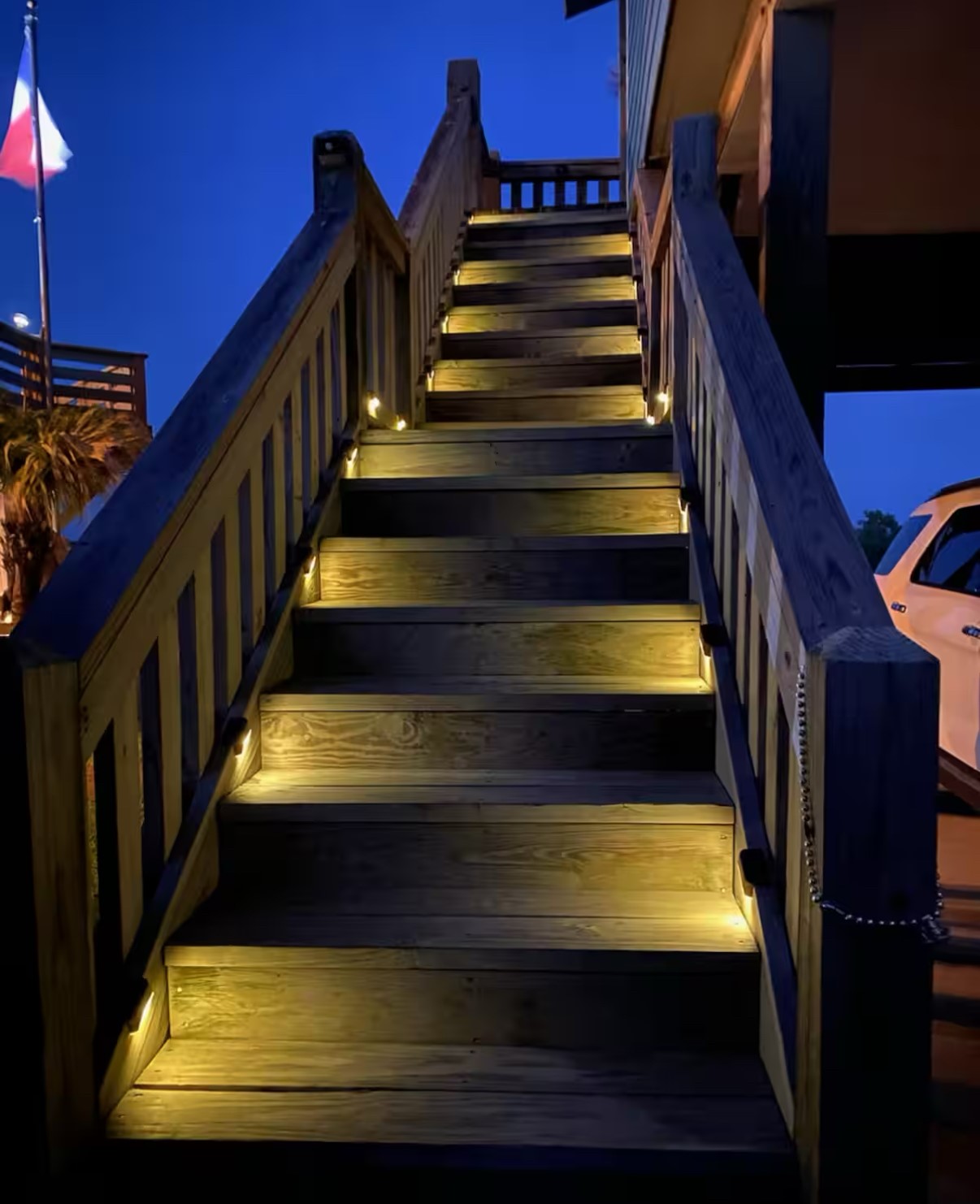 925 Honeysuckle Crystal Beach, TX 77650 - Photo 19 of 20 a view of entryway