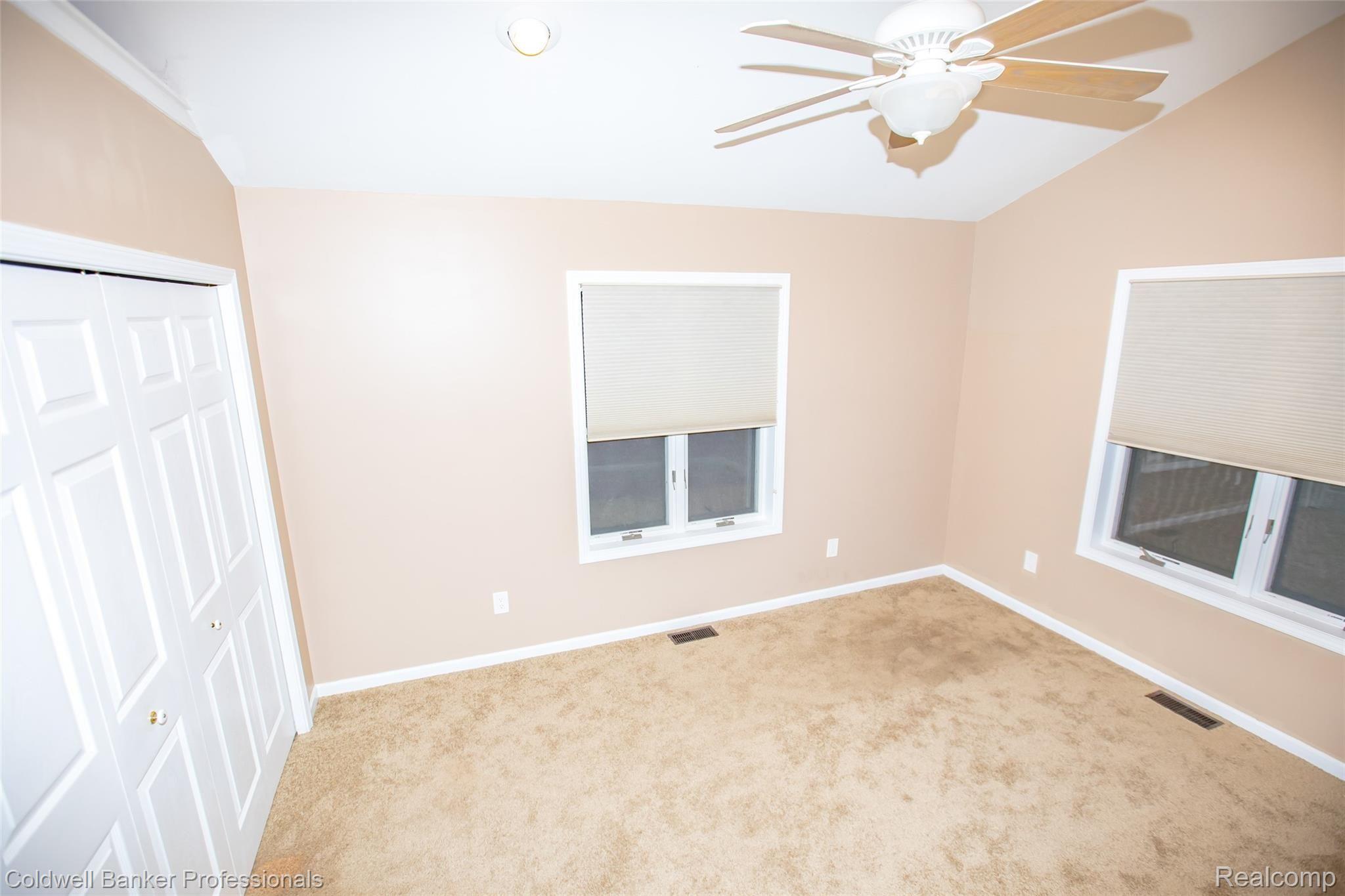 38845 Barth Street Romulus, MI 48174 - Photo 15 of 27 38845BarthRdRomulus,MI-9963.jpg
