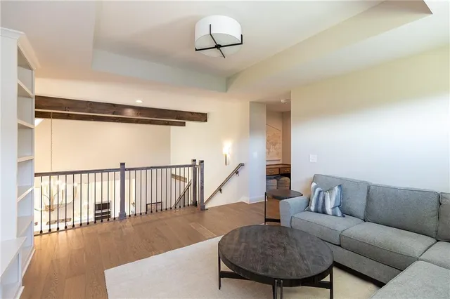 $704,775 | 18612 Mohawk Lane, Overland Park, KS 66085