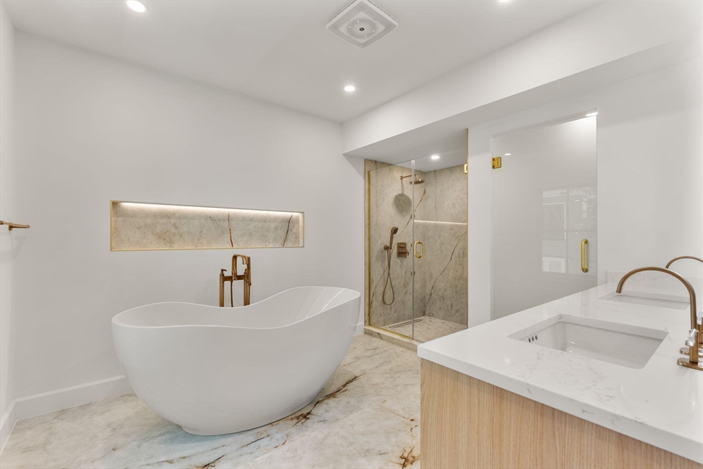 18 Naples Road Brookline, MA 02446 - Photo 16 of 40