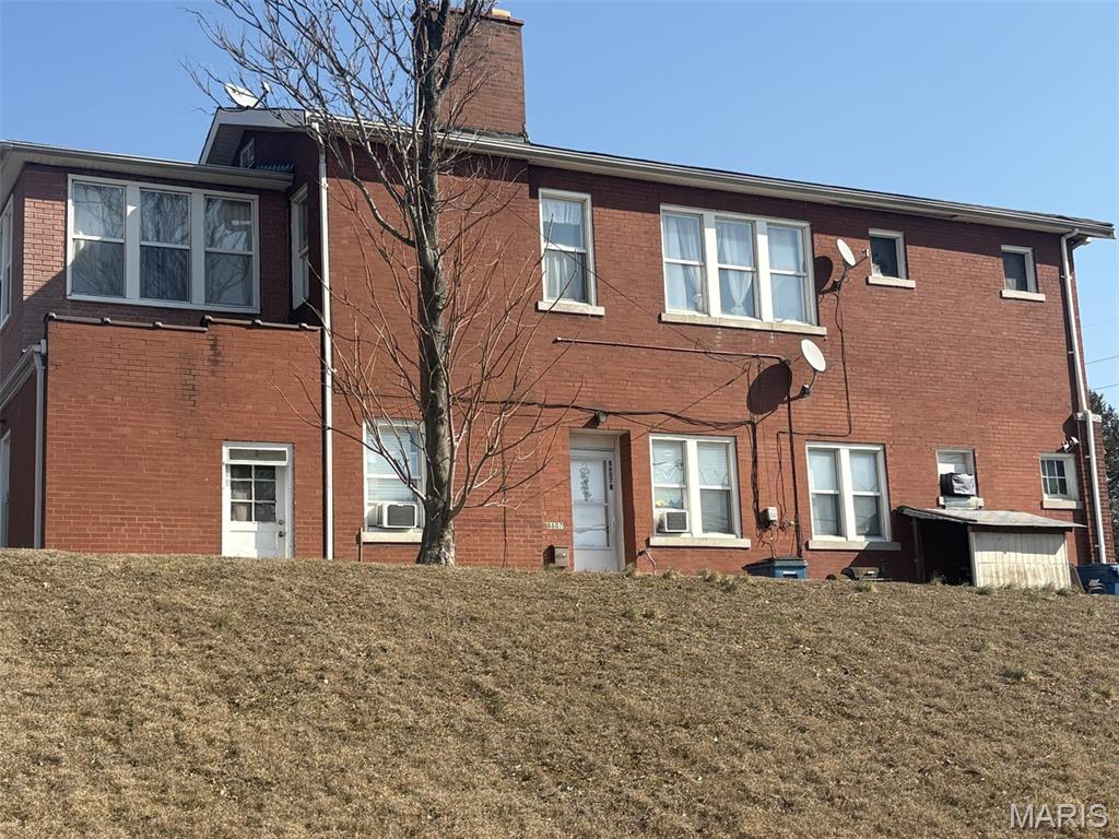 8607 Jennings Station Road Jennings, MO 63136 - Photo 9 of 10