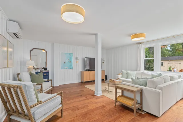 $7,000 | 1126 Pleasant Pines Street, Mount Pleasant, SC 29464